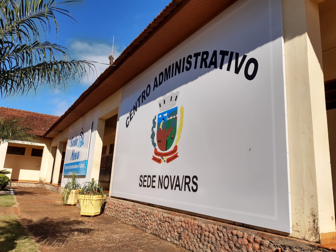 Prefeitura de Sede Nova suspende aulas após agressão a professora