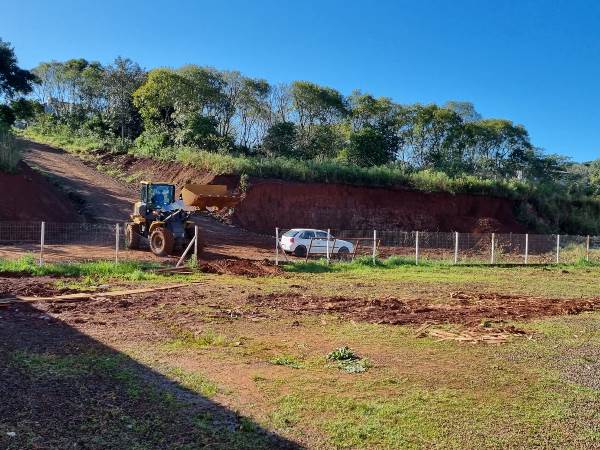 INICIAM AS OBRAS DO CAMPO DE FUTEBOL DE MIRAGUAÍ