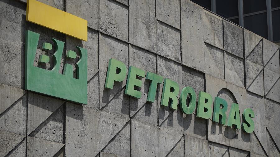 Petrobras anuncia redução de R$ 0,20 no litro do diesel para as distribuidoras