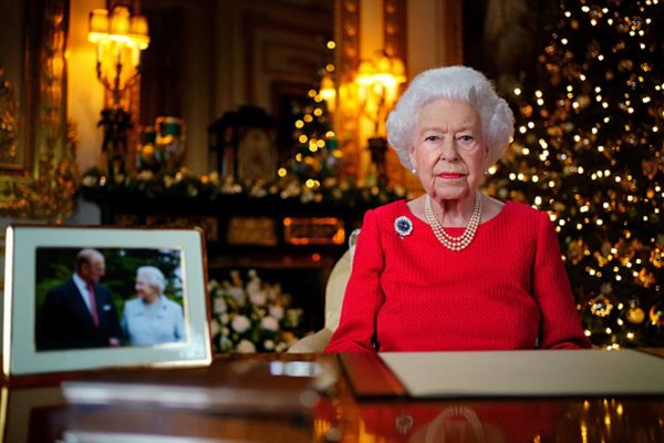 Rainha Elizabeth II morre aos 96 anos